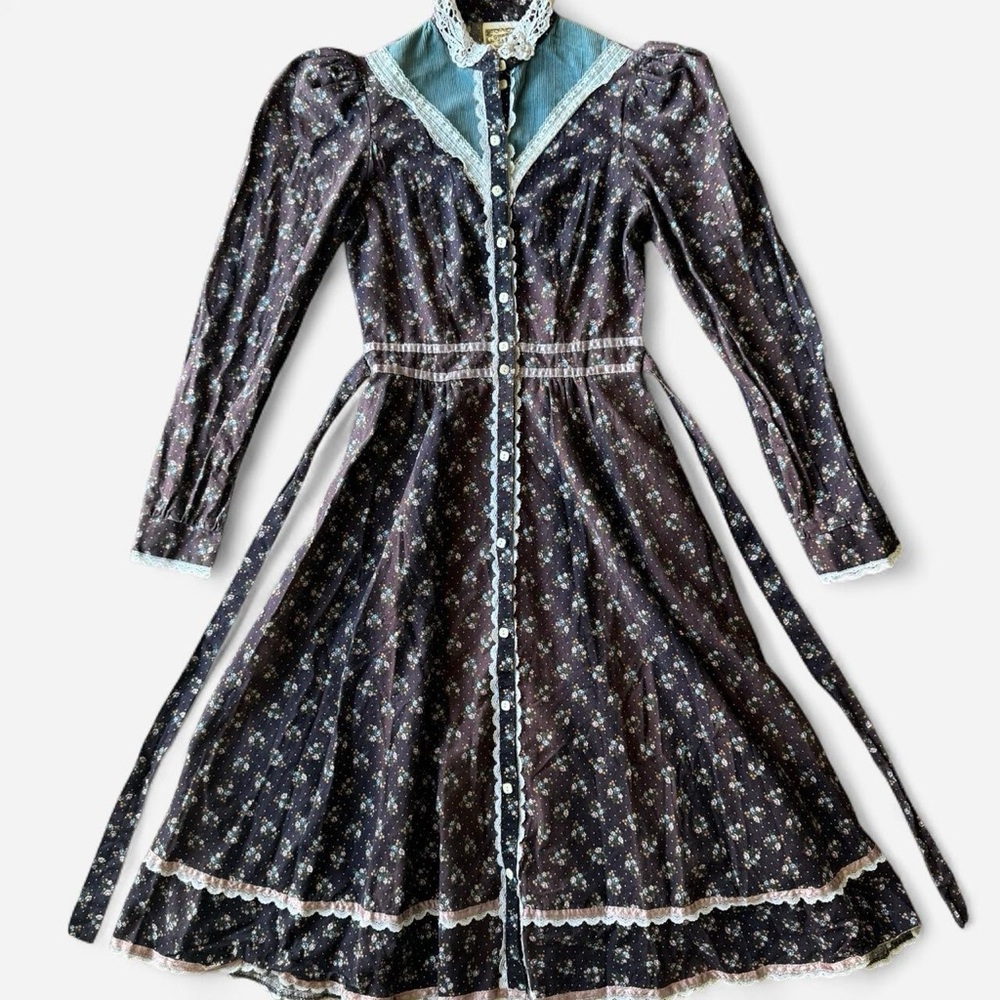 Vintage 70s Gunne Sax dress